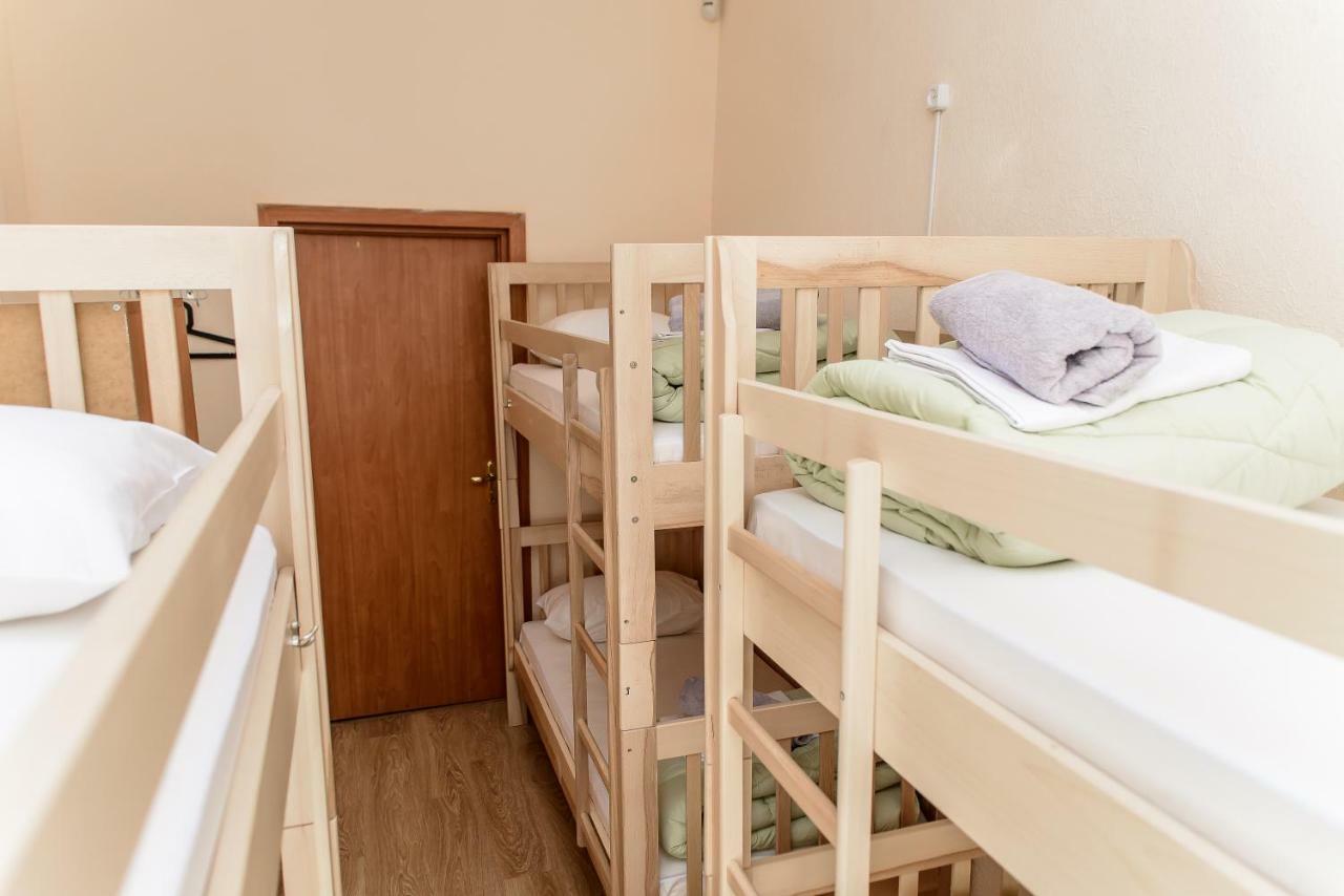 Globus Lipki Hostel 키예프 외부 사진