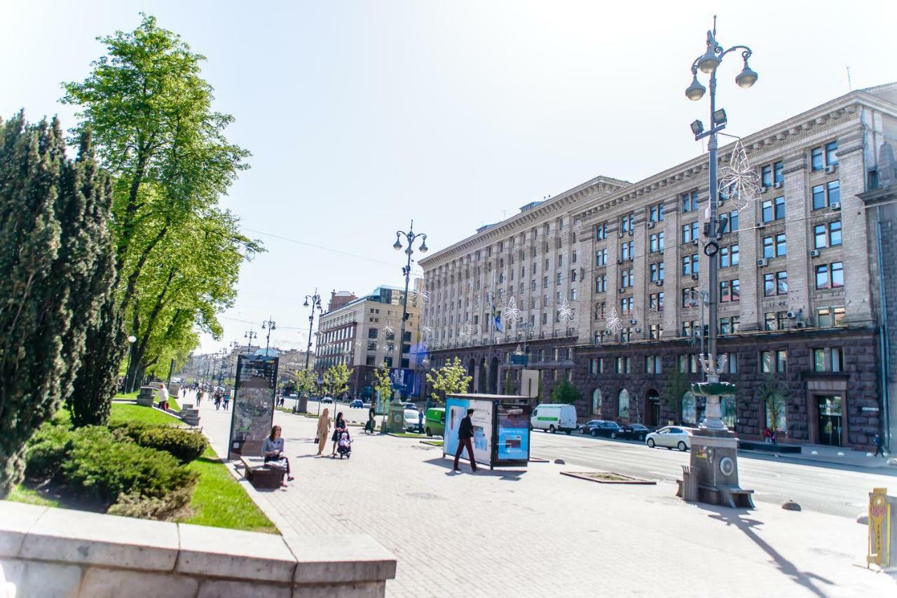 Globus Lipki Hostel 키예프 외부 사진